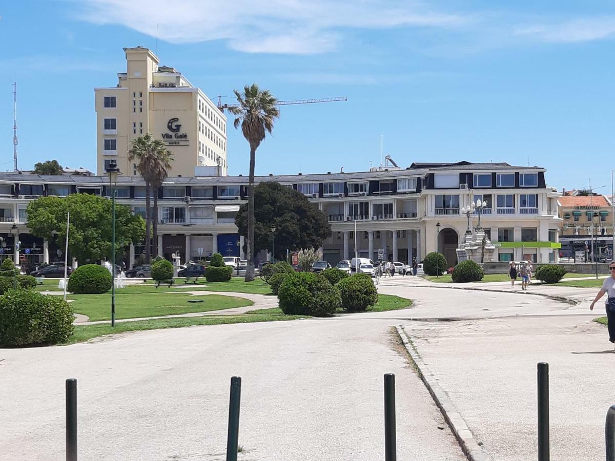 Beachfront Cascais,Estoril Apartment Exterior foto